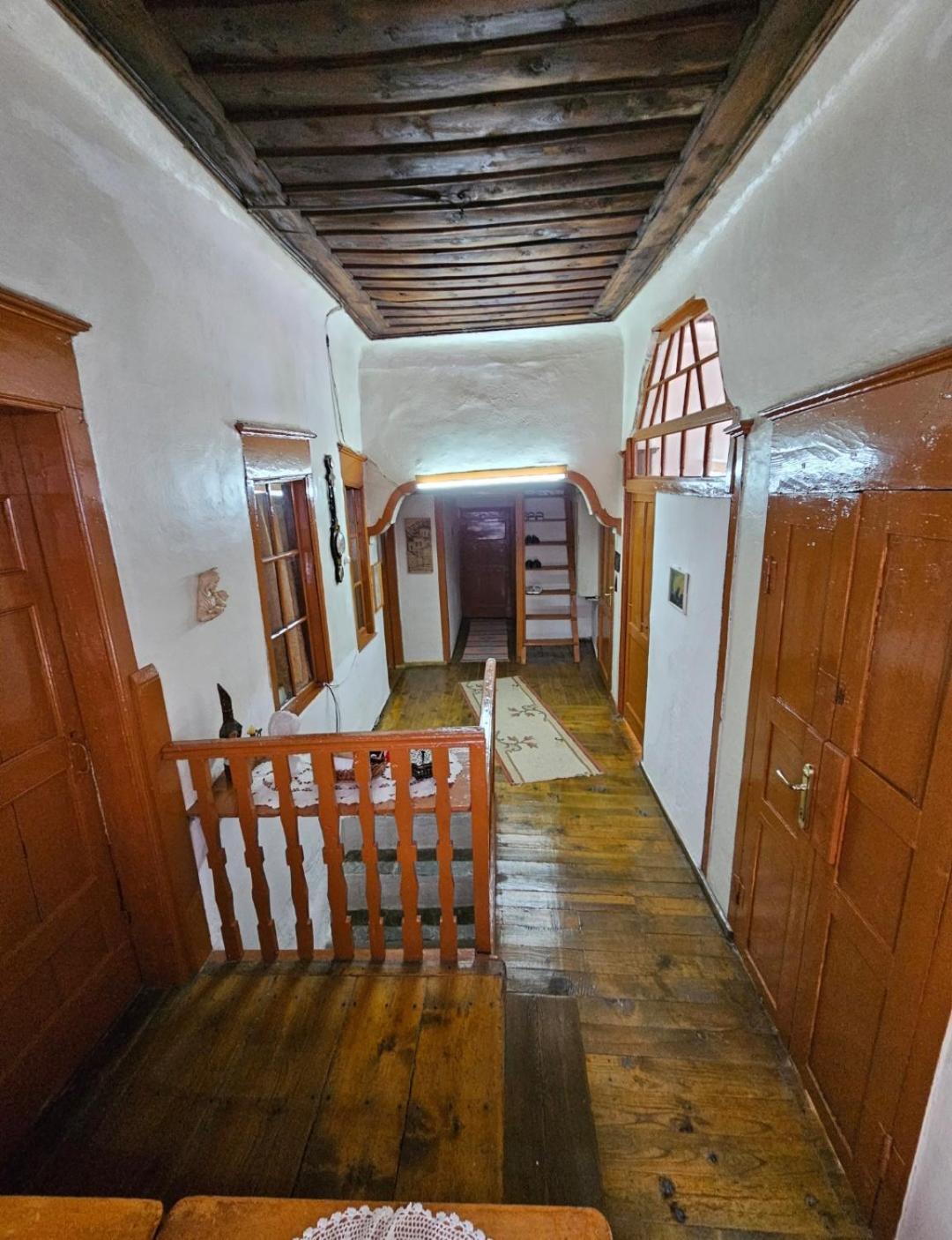 Guest House Panorama Берат Екстериор снимка