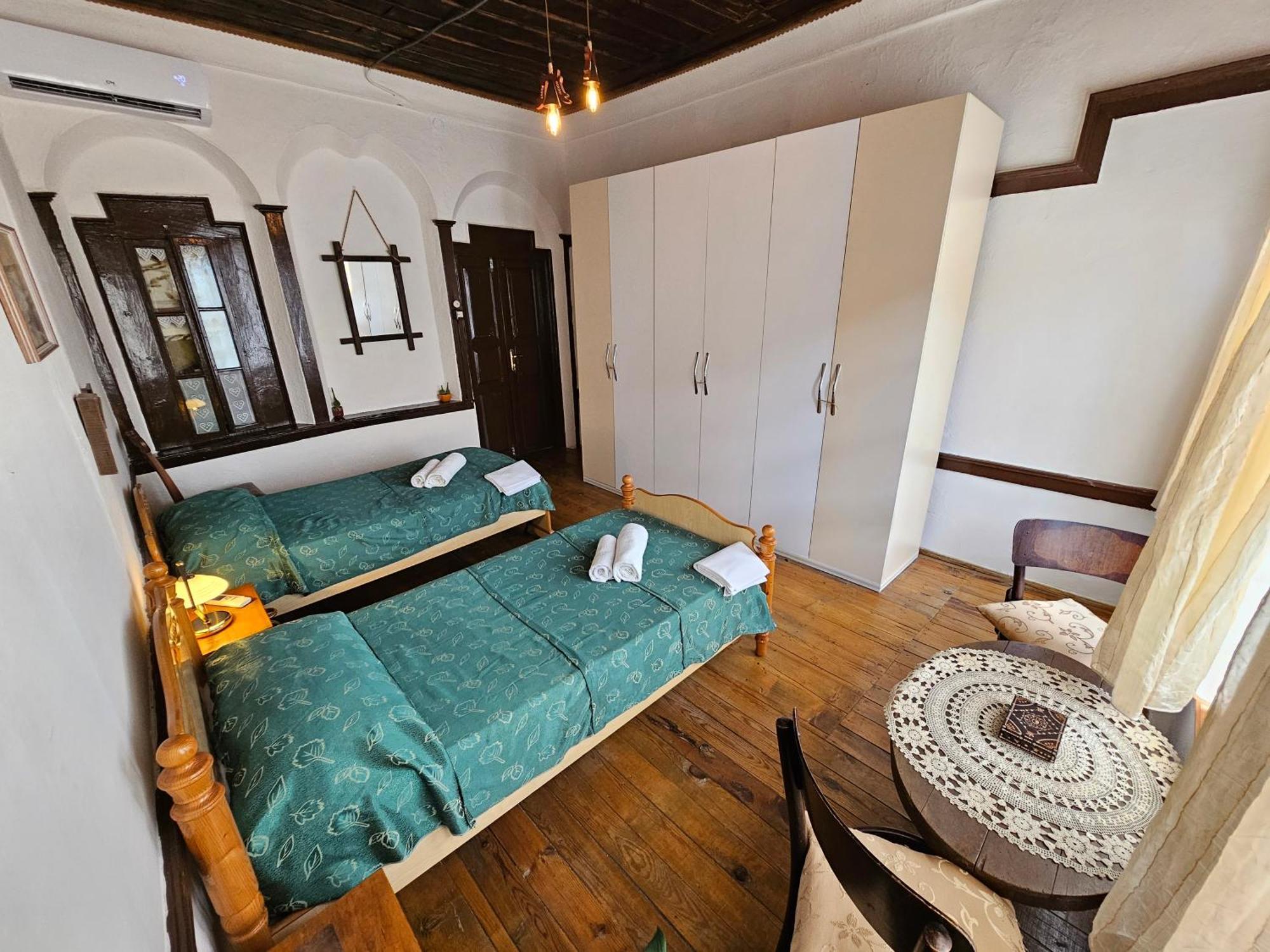 Guest House Panorama Берат Екстериор снимка