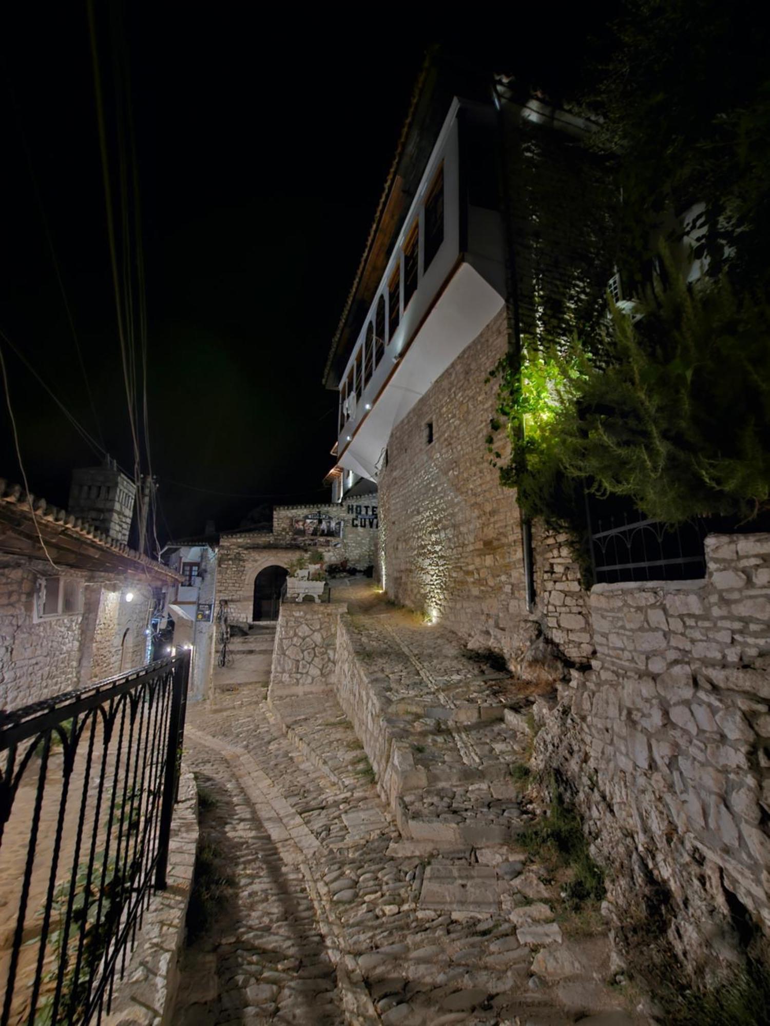 Guest House Panorama Берат Екстериор снимка