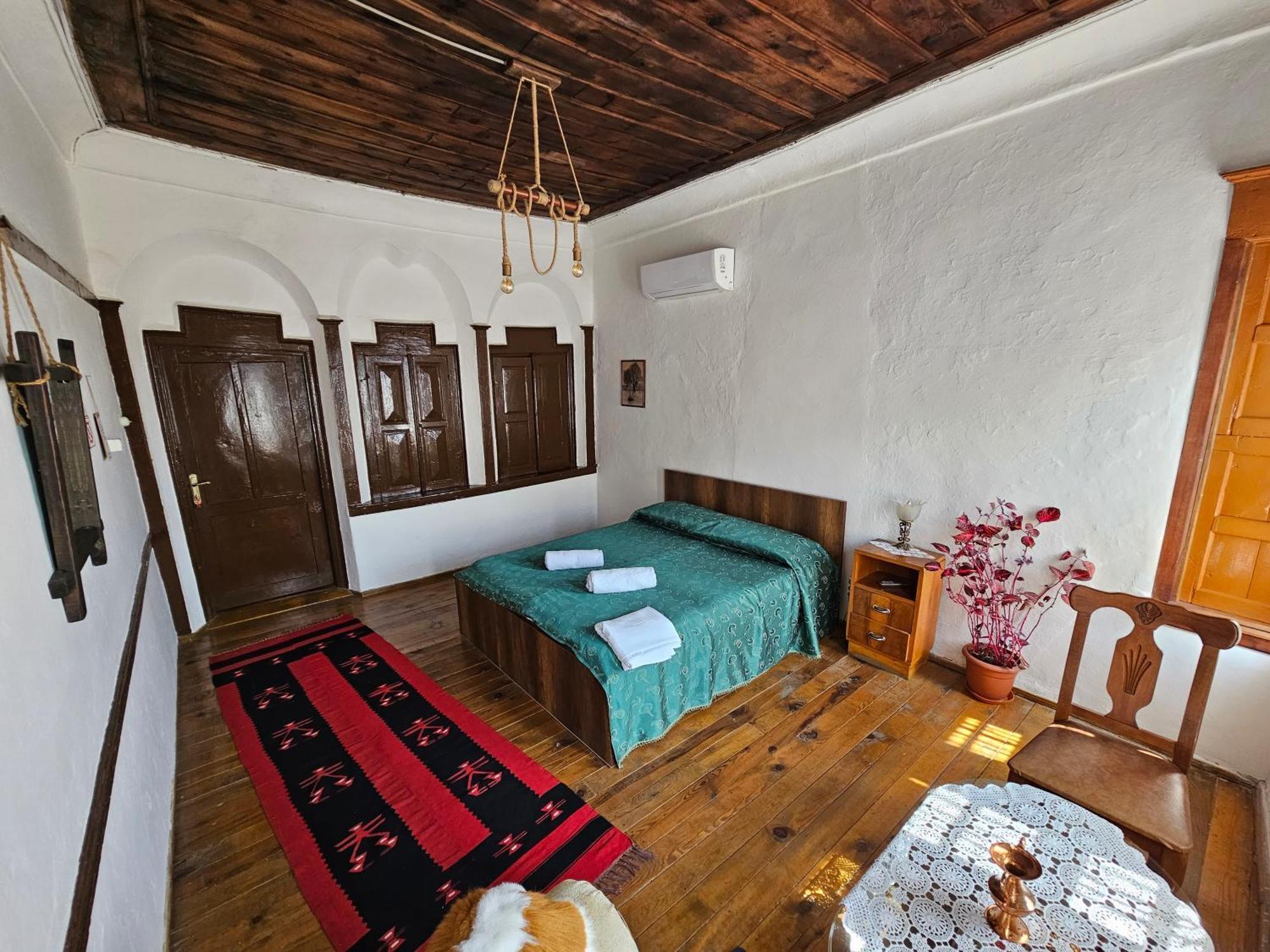 Guest House Panorama Берат Екстериор снимка