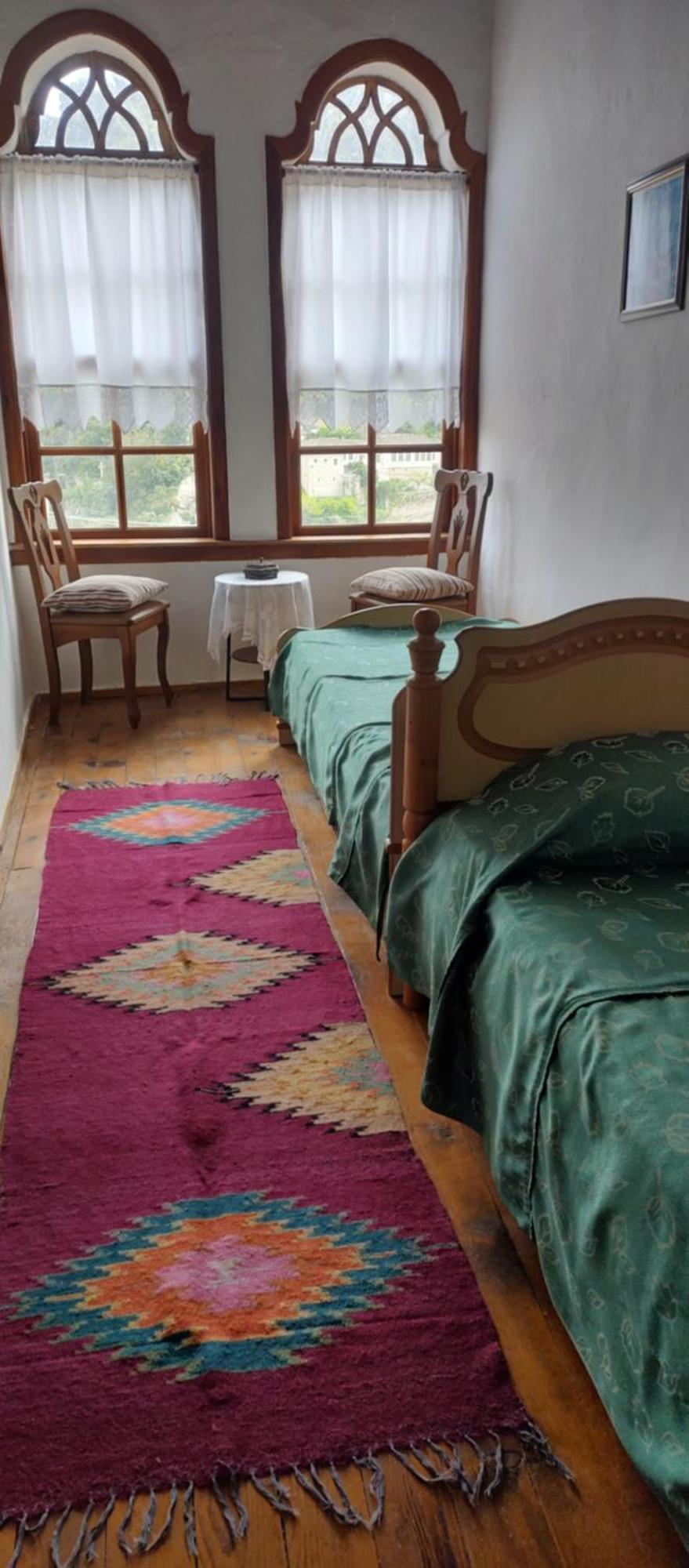 Guest House Panorama Берат Екстериор снимка