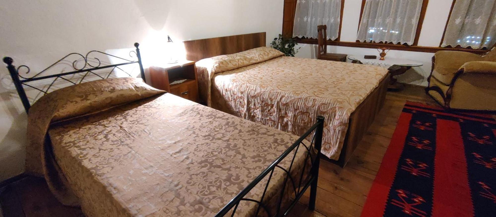 Guest House Panorama Берат Екстериор снимка