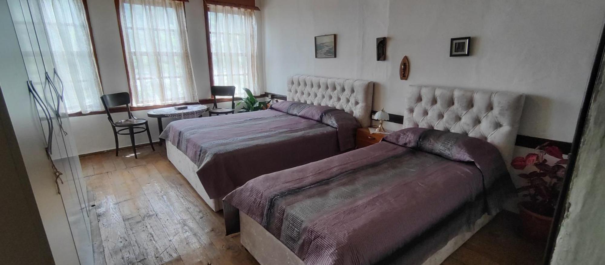 Guest House Panorama Берат Екстериор снимка